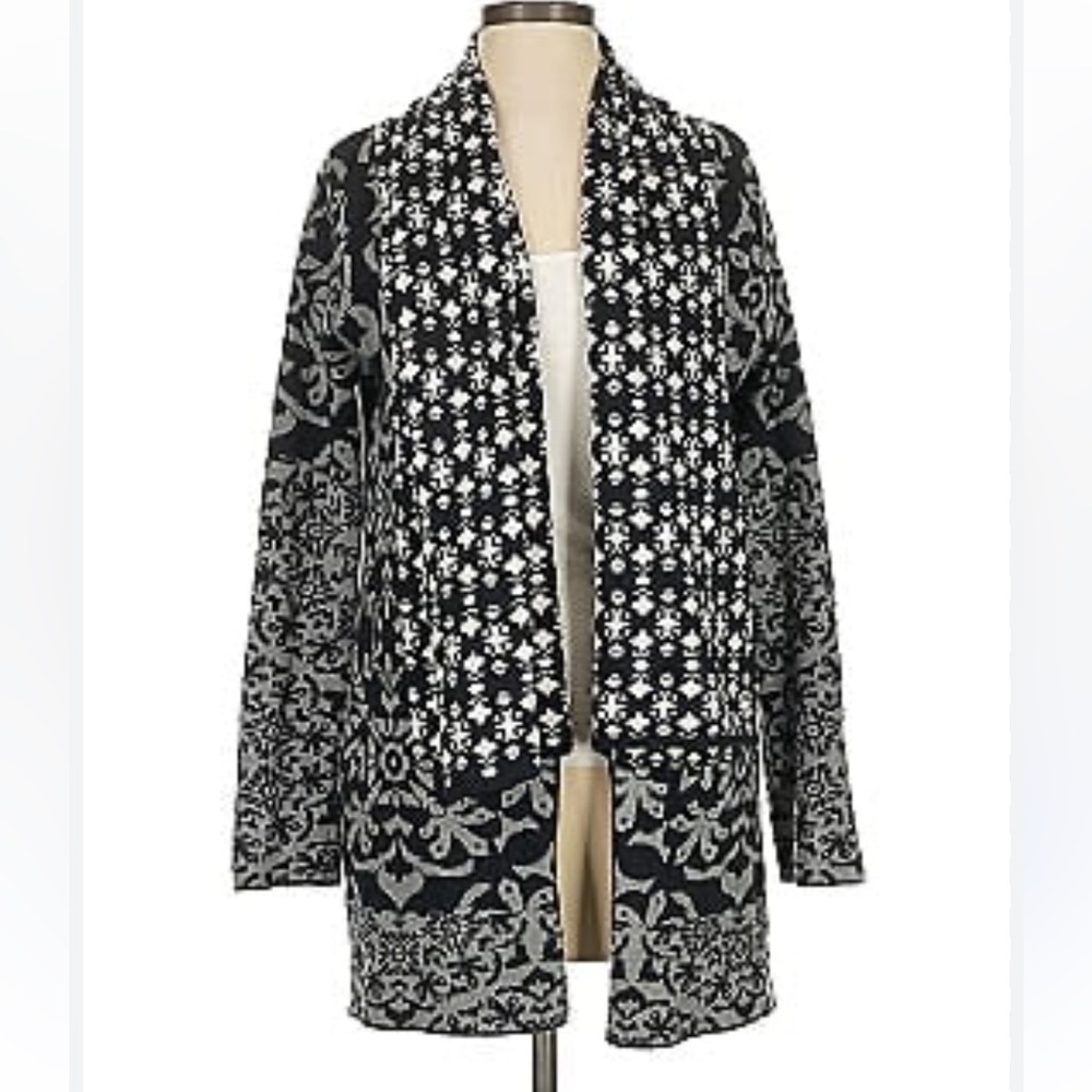 GYPSY 05 ORVIETO DRAPE BLACK WHITE wool SWEATER open CARDIGAN Medium boho scandi